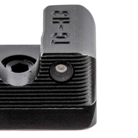 TruGlo TG231Z1C Tritium Pro  Black | Green Tritium Orange Outline Front Sight Green Tritium Rear Sight