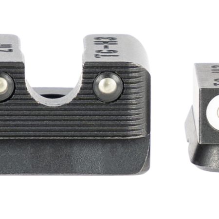 TruGlo TG231Z1W Tritium Pro  Black | Green Tritium White Outline Front Sight Green Tritium Rear Sight