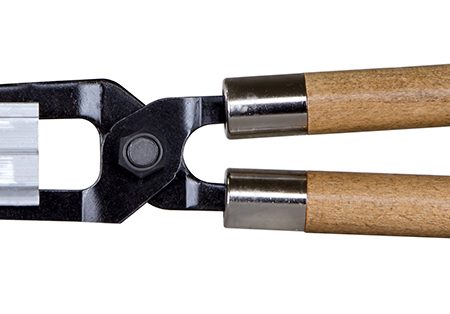 Lee Precision 90283 Mold Double Cavity Round Ball .530 Diameter Aluminum/Wood Capacity 2 Bullets